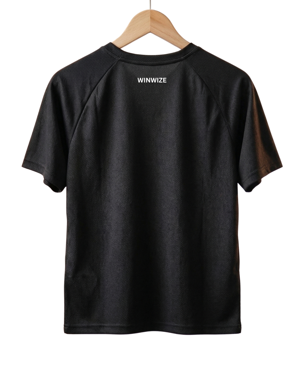 Svart Court Tee