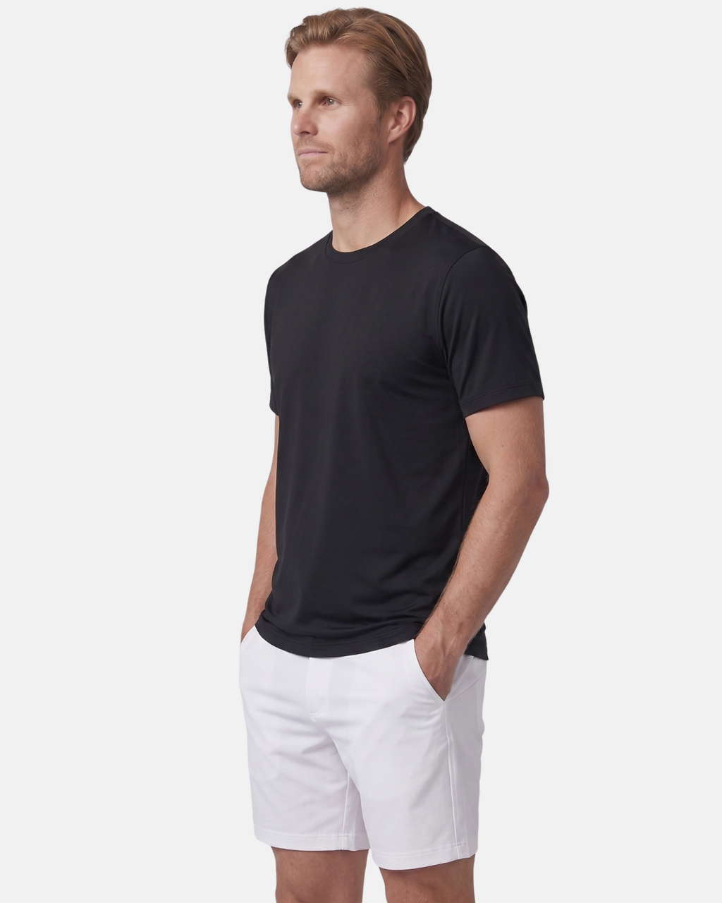 Svart Court Tee